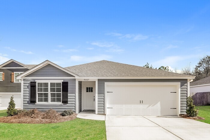 5669 Timber Leaf Lp in Bessemer, AL - Building Photo