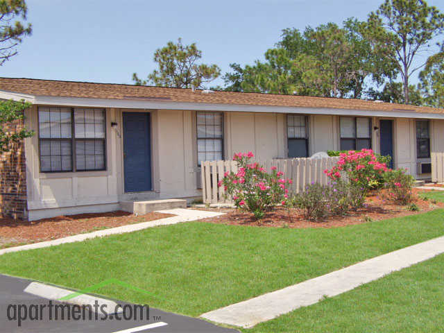 Windwood Apartments in Palm Bay, FL - Building Photo - Building Photo