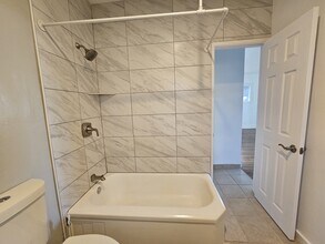 425 Talbot Ave in Pacifica, CA - Building Photo - Building Photo