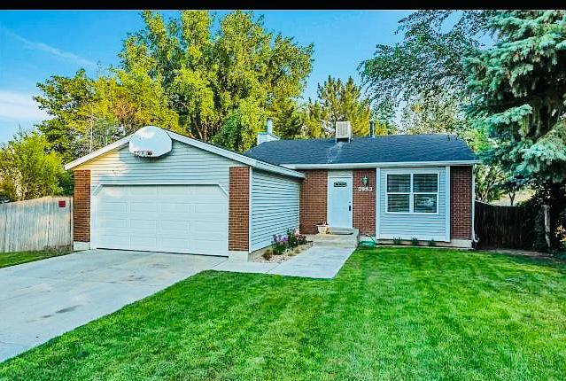 3953 W Horizon Downs Cir in Taylorsville, UT - Foto de edificio