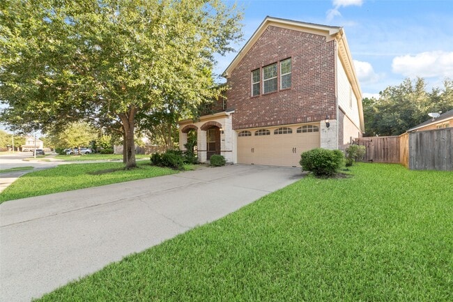 6403 Guilford Glen Ln