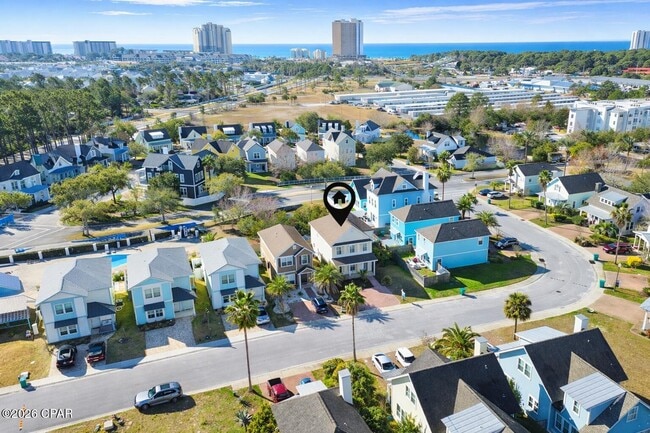 323 Madison Circle in Panama City Beach, FL - Building Photo - Building Photo