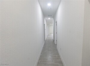 871 Duplex St E in Lehigh Acres, FL - Building Photo - Building Photo