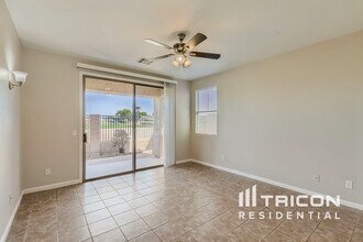 13574 W Cypress St in Goodyear, AZ - Building Photo - Building Photo