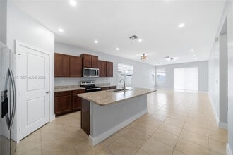 13250 SW 272nd St in Homestead, FL - Building Photo - Building Photo