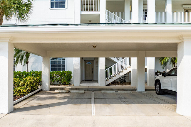 Breakers Point in Punta Gorda, FL - Building Photo - Building Photo