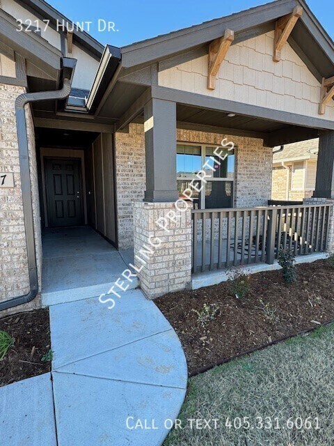 3217 Hunt Ln in Guthrie, OK - Building Photo - Building Photo