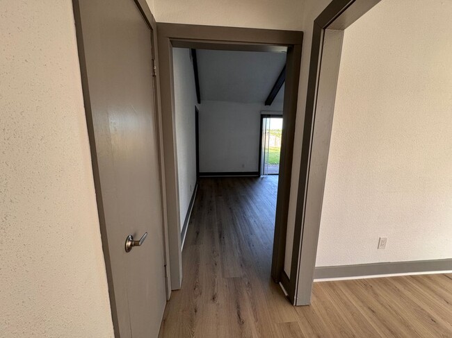 9750 Guest St in Houston, TX - Building Photo - Building Photo