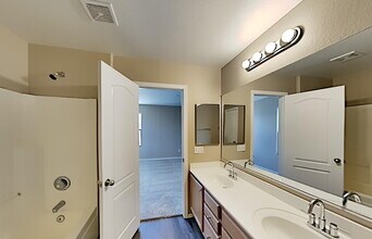 9598 N 81st Dr in Peoria, AZ - Building Photo - Building Photo