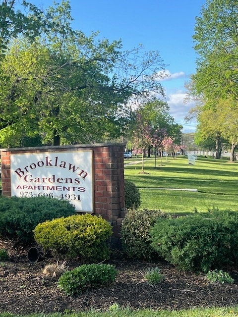 Brooklawn Gardens in Wayne, NJ - Building Photo - Building Photo