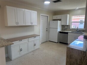 3001 Gulf Blvd in Belleair Beach, FL - Building Photo - Building Photo