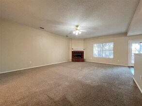 4021 Busch Gardens Dr in Fort Worth, TX - Building Photo - Building Photo