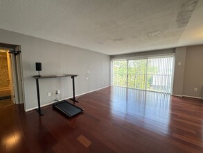 4241 Columbia Pike in Arlington, VA - Building Photo - Building Photo