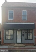 613 N Market St in Frederick, MD - Building Photo