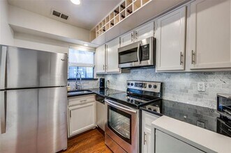 4403 Buena Vista St in Dallas, TX - Building Photo - Building Photo