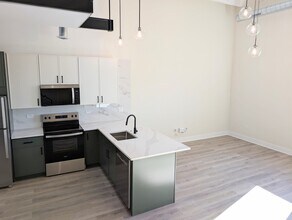 1453 Maple Ave in Evanston, IL - Building Photo - Building Photo