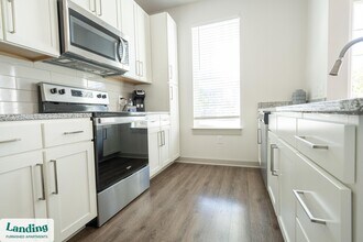340 W 25th St in Charlotte, NC - Building Photo - Building Photo