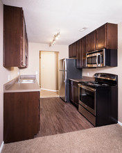 Bentley by Broadmoor in Omaha, NE - Building Photo - Building Photo