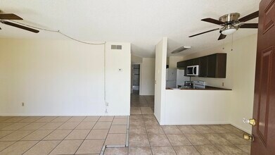 1050 N Fiske Blvd in Cocoa, FL - Building Photo - Building Photo