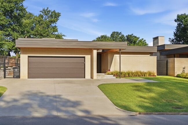 property at 3136 S Utica Ave
