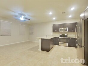 12575 W Gentle Rain Rd in Peoria, AZ - Building Photo - Building Photo