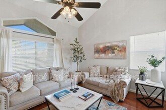 12238 S 45th St in Phoenix, AZ - Building Photo - Building Photo