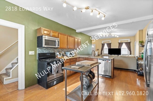 property at 2818 Edwards Wy