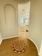 8315 Summerset Dr in Dallas, TX - Building Photo - Building Photo
