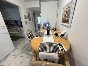 17 Westbury E in Deerfield Beach, FL - Building Photo - Building Photo