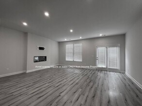 512 Medwyk Dr in Lebanon, TN - Building Photo - Building Photo