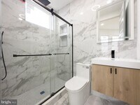 3017 Ridge Ave photo'