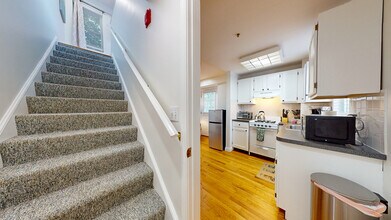 23 Jay St, Unit Jay St in Cambridge, MA - Building Photo - Building Photo