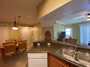 12940 Positano Cir in Naples, FL - Building Photo - Building Photo