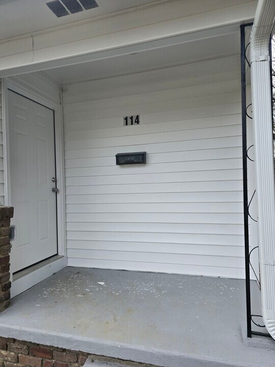 114 Tacoma Rd, Unit 114 Tacoma in Oak Ridge, TN - Building Photo