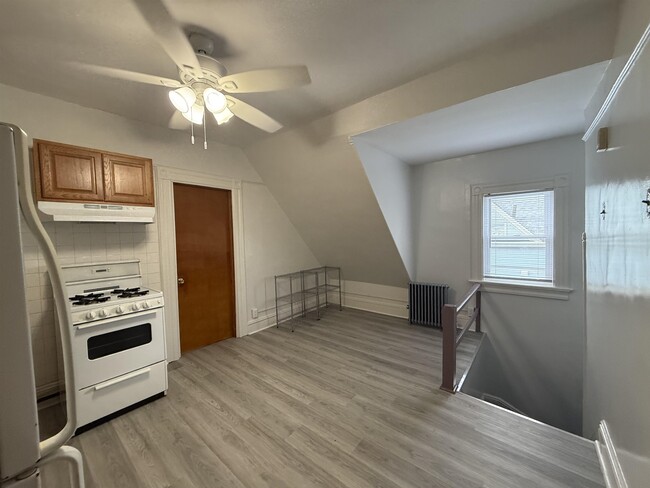 347 Avenue C in Bayonne, NJ - Building Photo - Building Photo