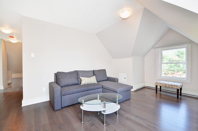 160 Waverley St in Ottawa, ON - Building Photo - Building Photo