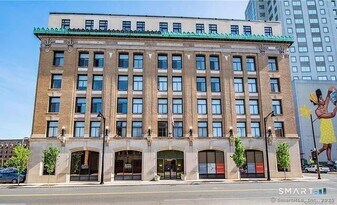 266 Pearl St in Hartford, CT - Building Photo