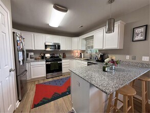 1431 N Genoa Ave in Fayetteville, AR - Building Photo - Building Photo