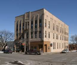 Wabasha Apartments in St. Paul, MN - Building Photo - Building Photo