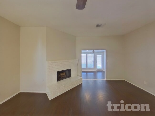 1712 Tigris Trail in Mesquite, TX - Building Photo - Building Photo