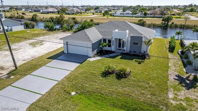 2524 NW 6th Terrace in Cape Coral, FL - Building Photo - Building Photo