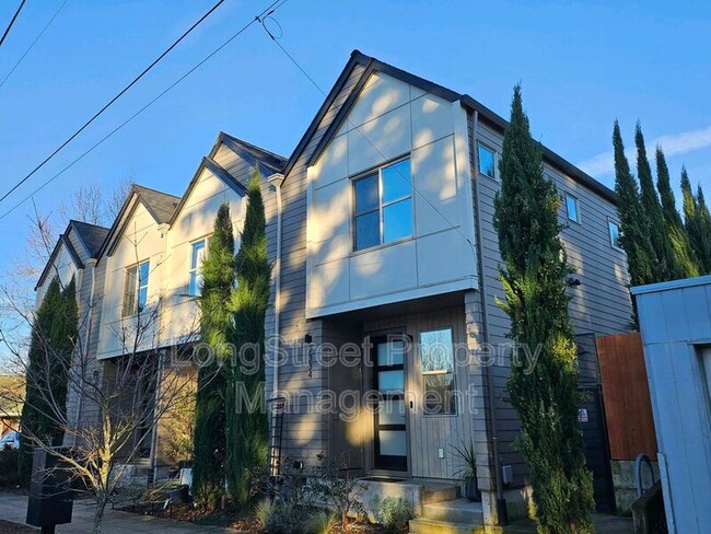 property at 7334 N Curtis Ave