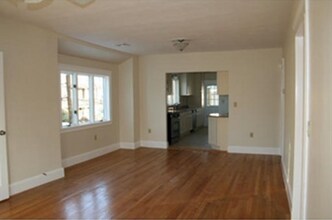 219 Forest St, Unit 1 in Medford, MA - Building Photo - Building Photo