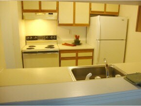 119 Eastern Ave-Unit -203 in Manchester, NH - Building Photo - Building Photo