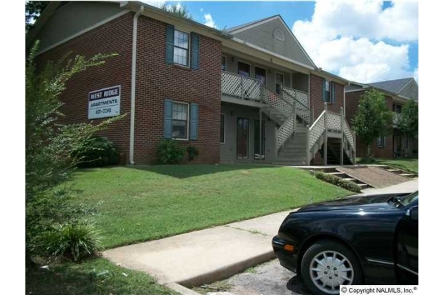 West Ridge Apartments in Decatur, AL - Building Photo