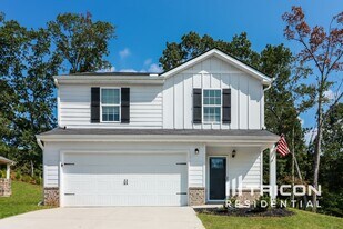 340 Indian Lake Trail in Villa Rica, GA - Building Photo