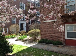 56-Village Court Apartments, LLC in South Orange, NJ - Building Photo - Building Photo