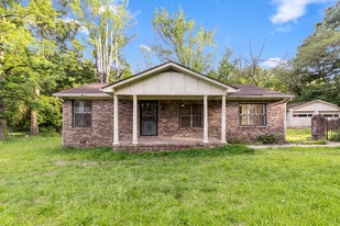 121 Mulberry Rd in Birmingham, AL - Building Photo