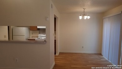 9940 Ardash Ln in San Antonio, TX - Building Photo - Building Photo