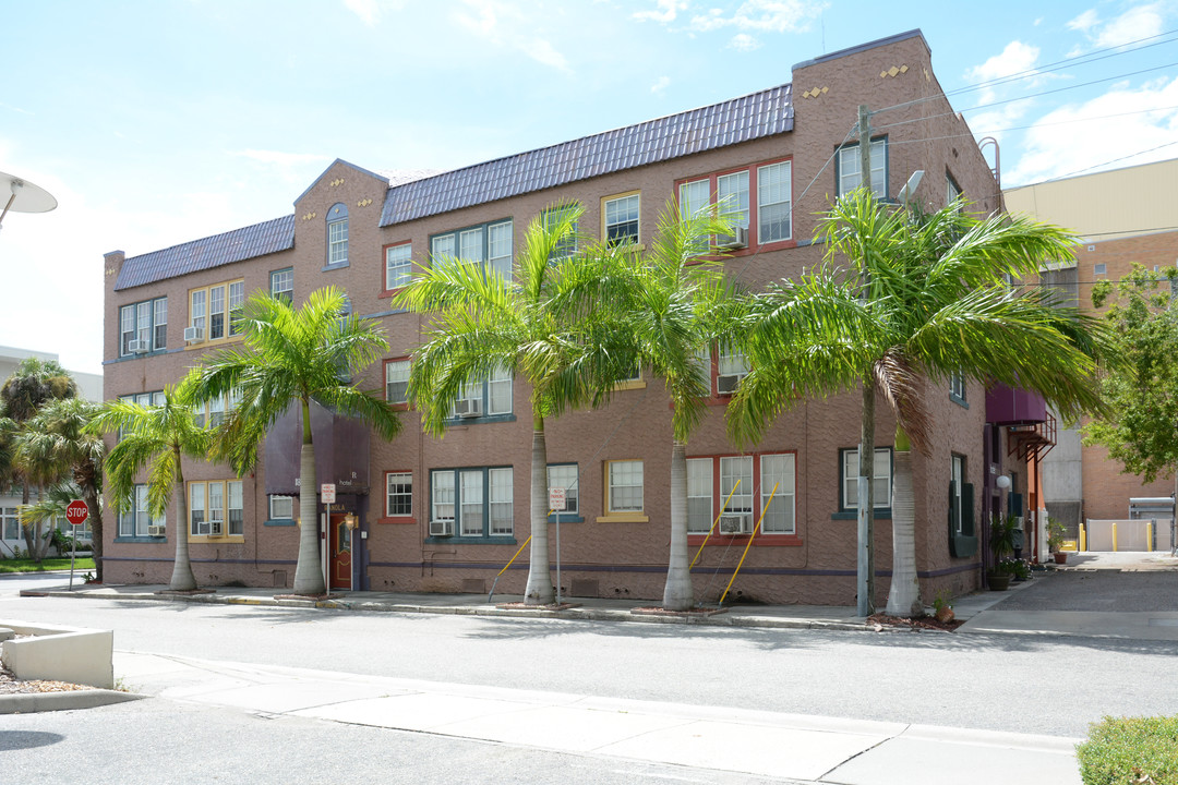 The Ranola in Sarasota, FL - Foto de edificio